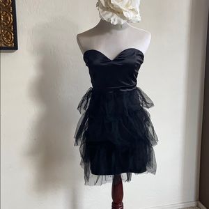 Strapless Ruffled Dress (XL)